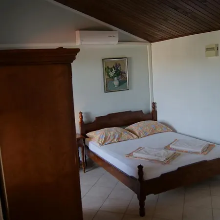 Apartment Alo Jozic