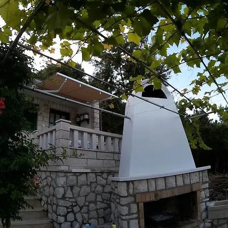 Alo Jozic Medvinjak