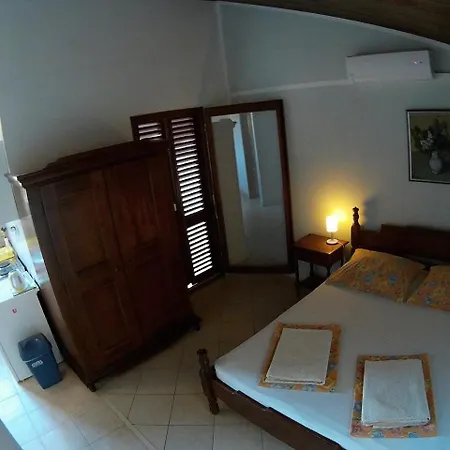 Alo Jozic * Medvinjak